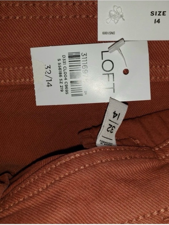 Loft Size 14 32 Rust
Orange Welt Pocket
Denim Jean Shorts High Rise - Picture 4 of 4